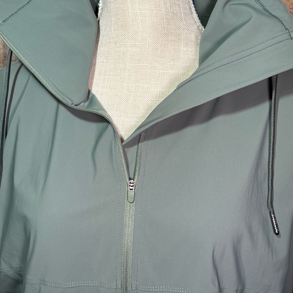 Sweaty Betty Green Explorer Zip Jacket size XS - Picture 6 of 12